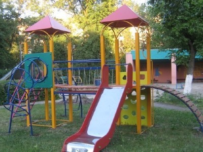 Детские игровые комплексы для улицы